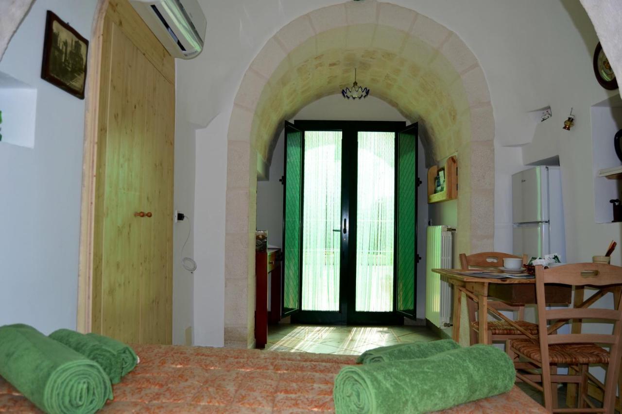 مبيت وإفطار سيغلي ميسابيكا Trullo Al Monte المظهر الخارجي الصورة